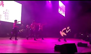Lali Espósito sexy en un show en Israel