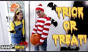BANGBROS - Trick Or Treat, Smell Evelin Stone's Feet. Bruno Gives Her Something Good To Eat.