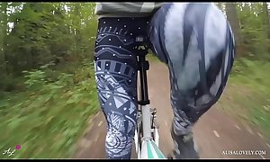 Blowjob for my BF in Bike Park!