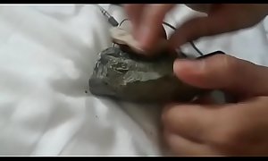 BIG CUTE ROCK WHIT A CUTE PUSSY GETS FUCKED BY A RETARDED ROCK WHILE 2 HORNY LOOSERS WACH