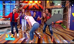Ingrid Coronado Empinada Nalgotas Paradas En Jeans   Vanessa 03ago18