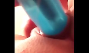 Dazzling Babe Dildoing Her Vagina - Closeup