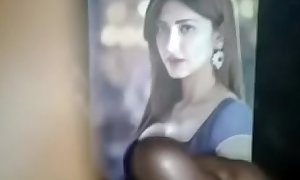 Shruti hassan fucking irresistable boobs and figure