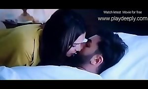 Ranveer and xxx Deepika Hot Kissing Scene